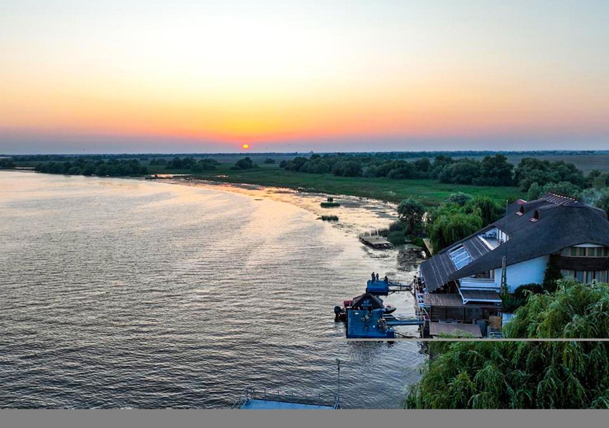 Paradis Hotel Міла Доужечі-сі-Трей Екстер'єр фото