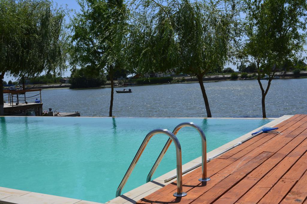 Paradis Hotel Міла Доужечі-сі-Трей Екстер'єр фото